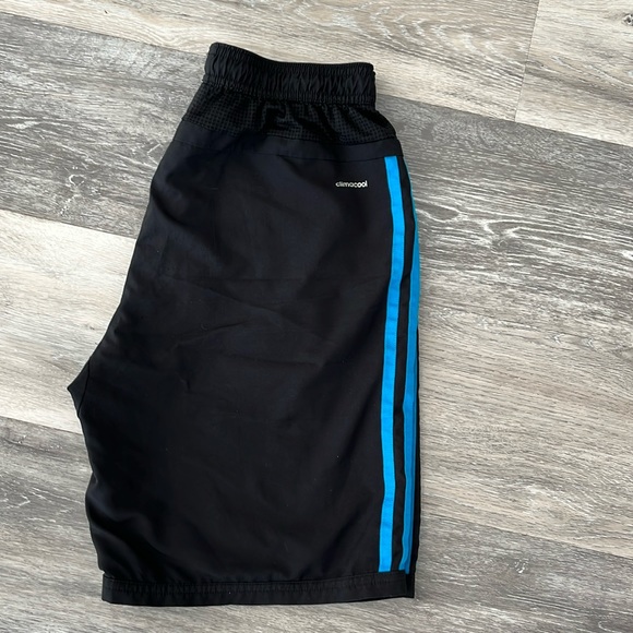 Adidas Boys Shorts - Picture 2 of 3